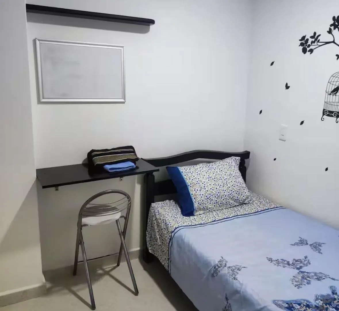 Homestay Habitaciones Privadas, Dentro De Apartamento, Comodas Y Muy Cercanas Al Poblado Medellin Colombia