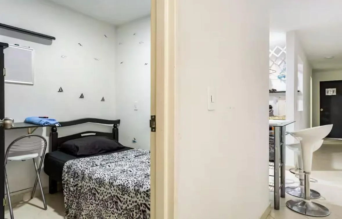 Habitaciones Privadas, Dentro De Apartamento, Comodas Y Muy Cercanas Al Poblado Medellin