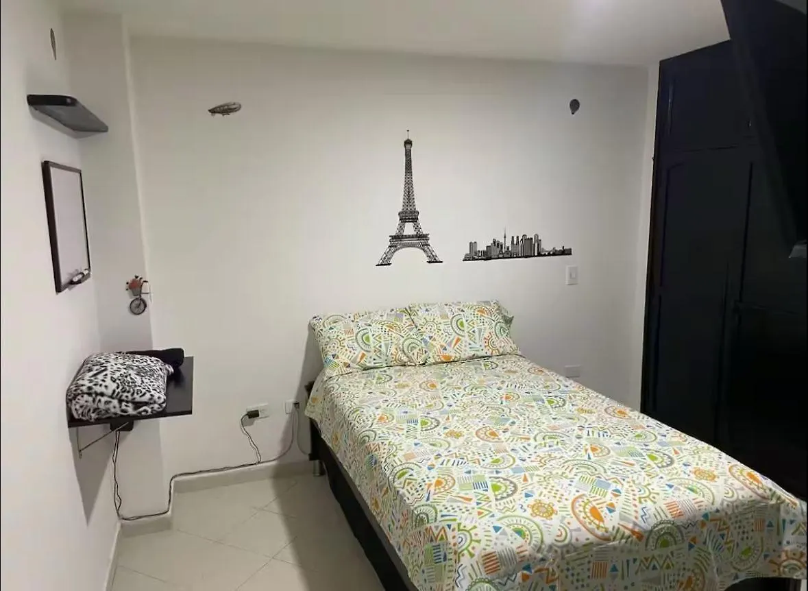 Habitaciones Privadas, Dentro De Apartamento, Comodas Y Muy Cercanas Al Poblado Medellin Colombia