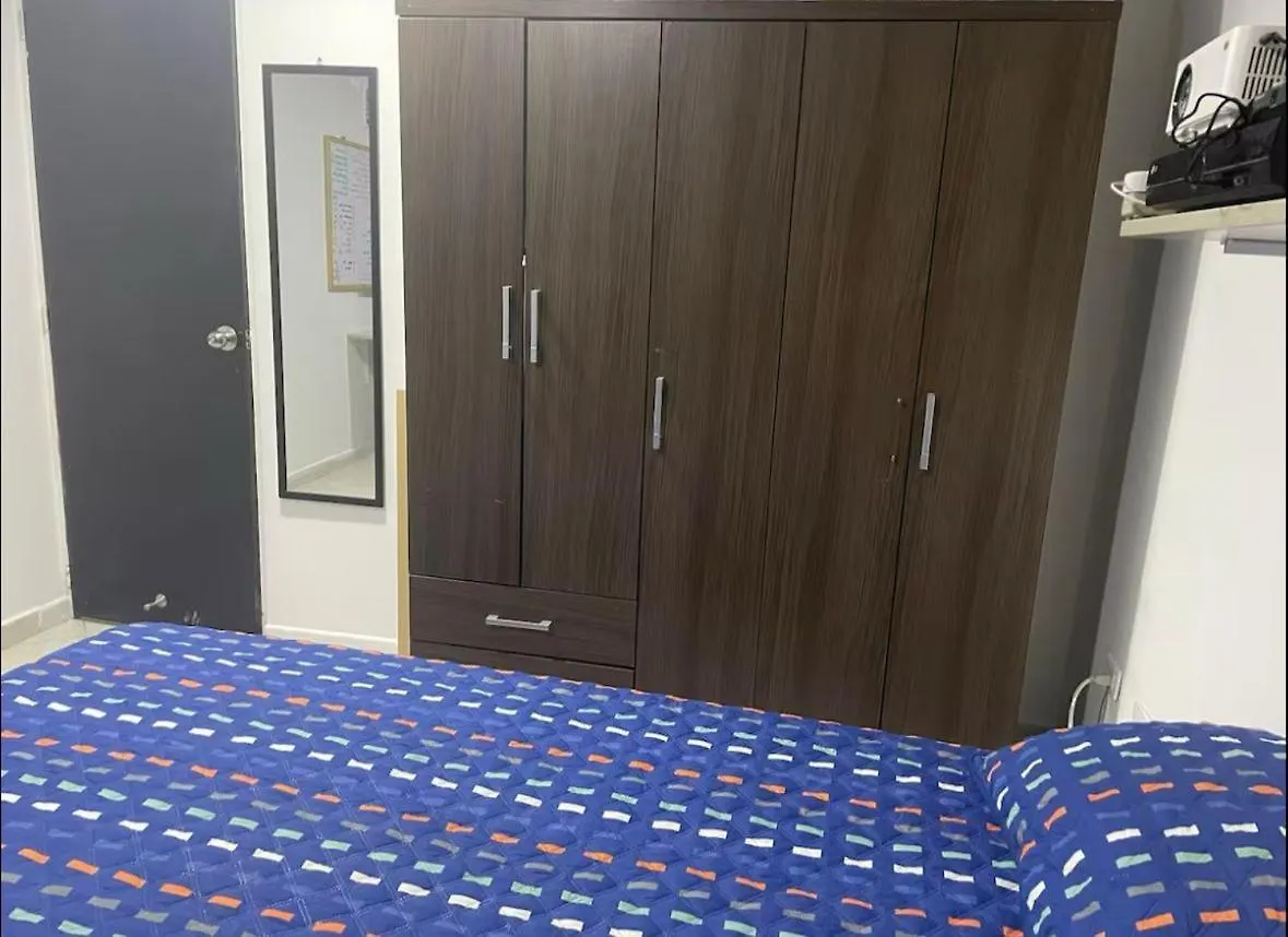 Homestay Habitaciones Privadas, Dentro De Apartamento, Comodas Y Muy Cercanas Al Poblado Medellin